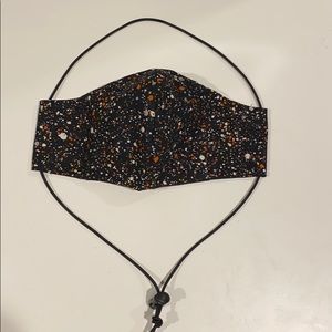 Mask / Face Covering